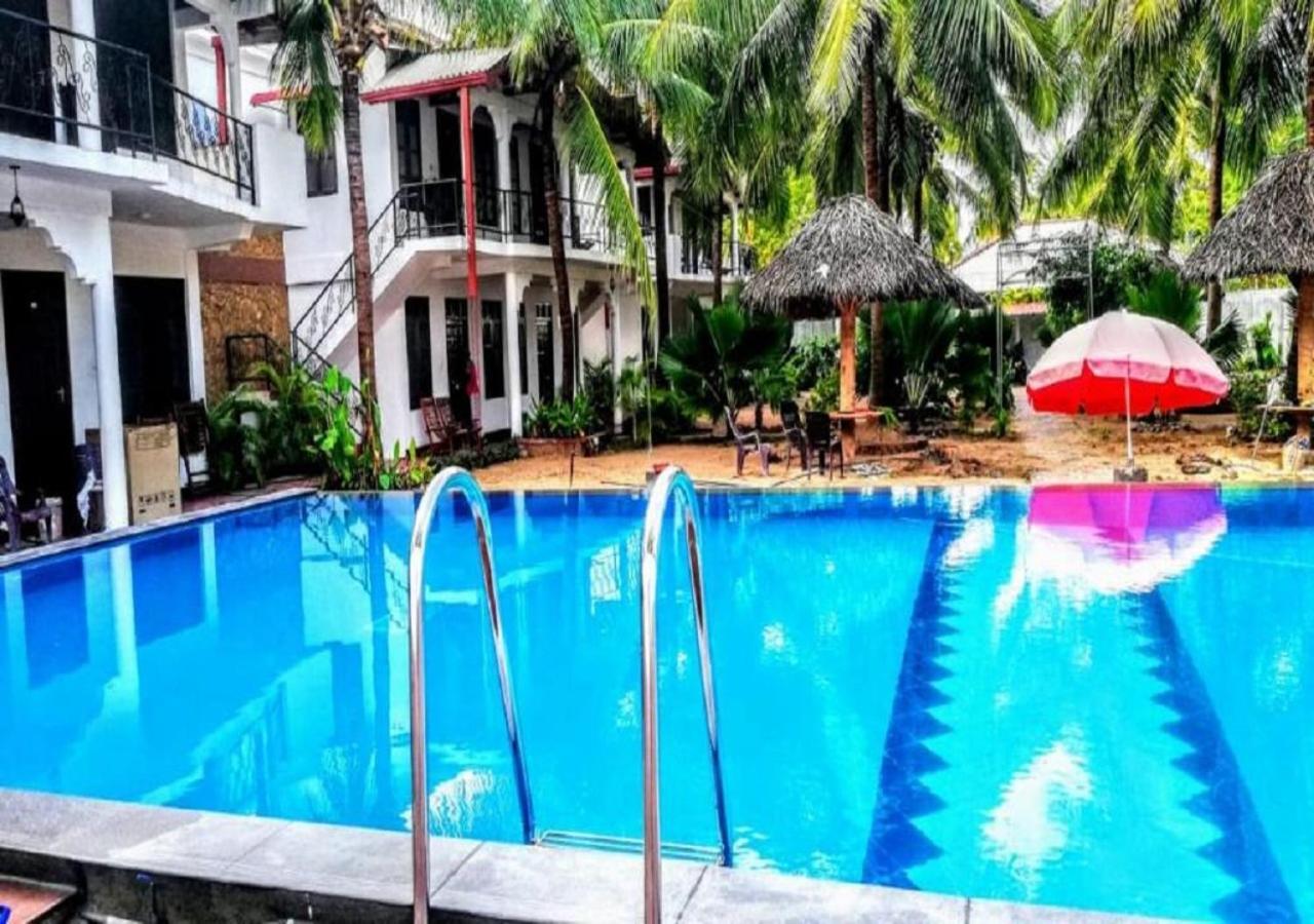 Crescent Sea Resort นิลาเวลี ภายนอก รูปภาพ